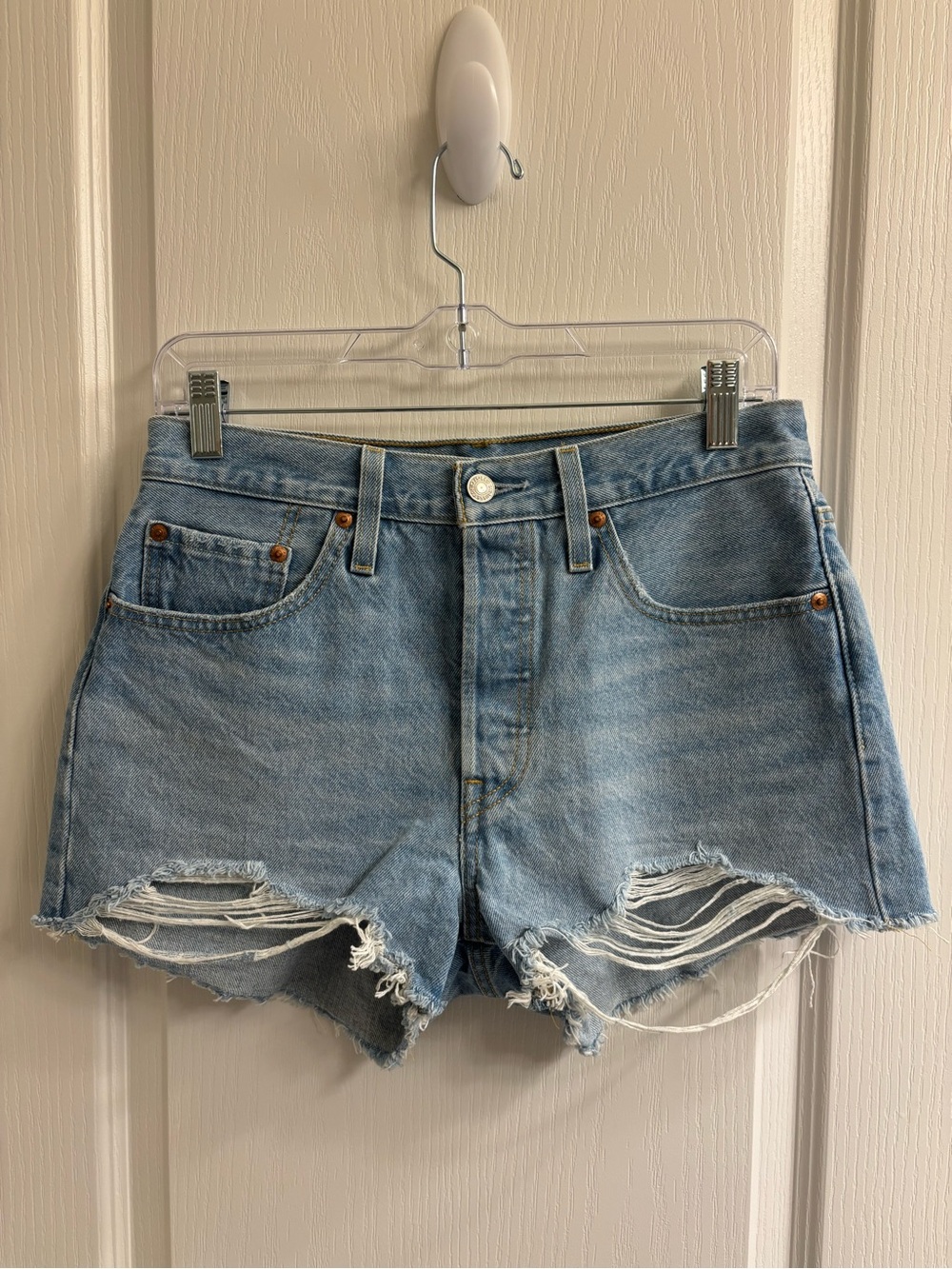 Levi’s 501 Button Fly Denim Shorts, W27